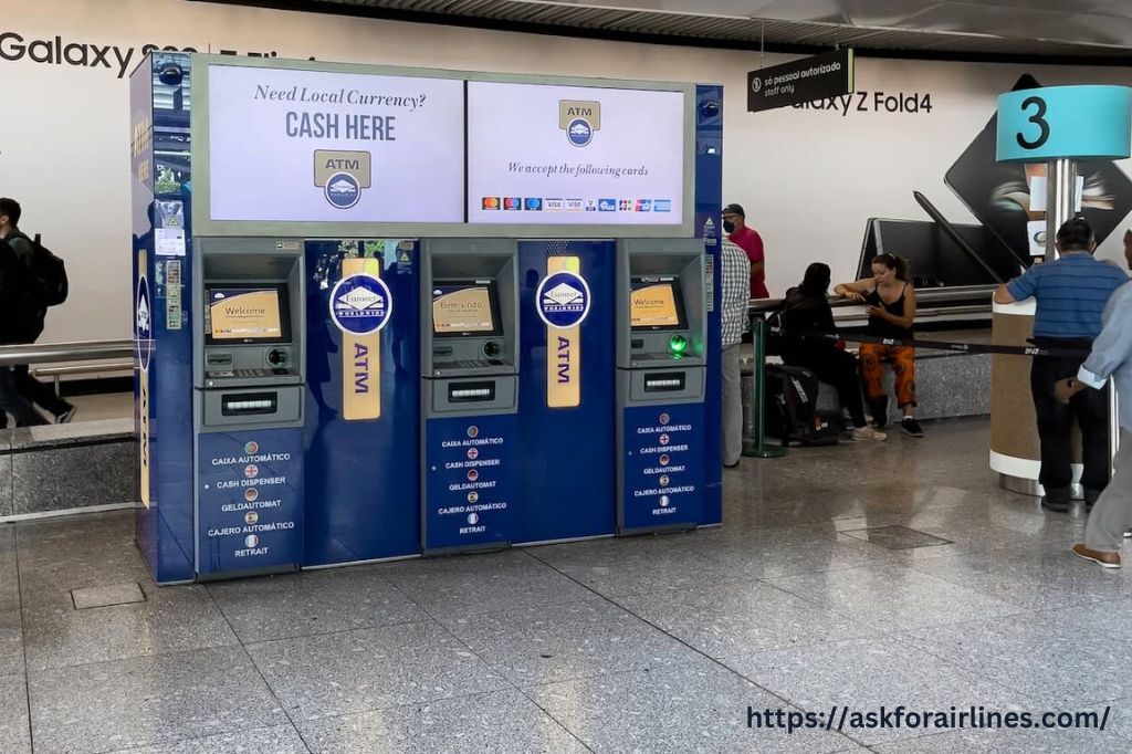 ATM, Bank, and currency exchange at the IAH Airport​