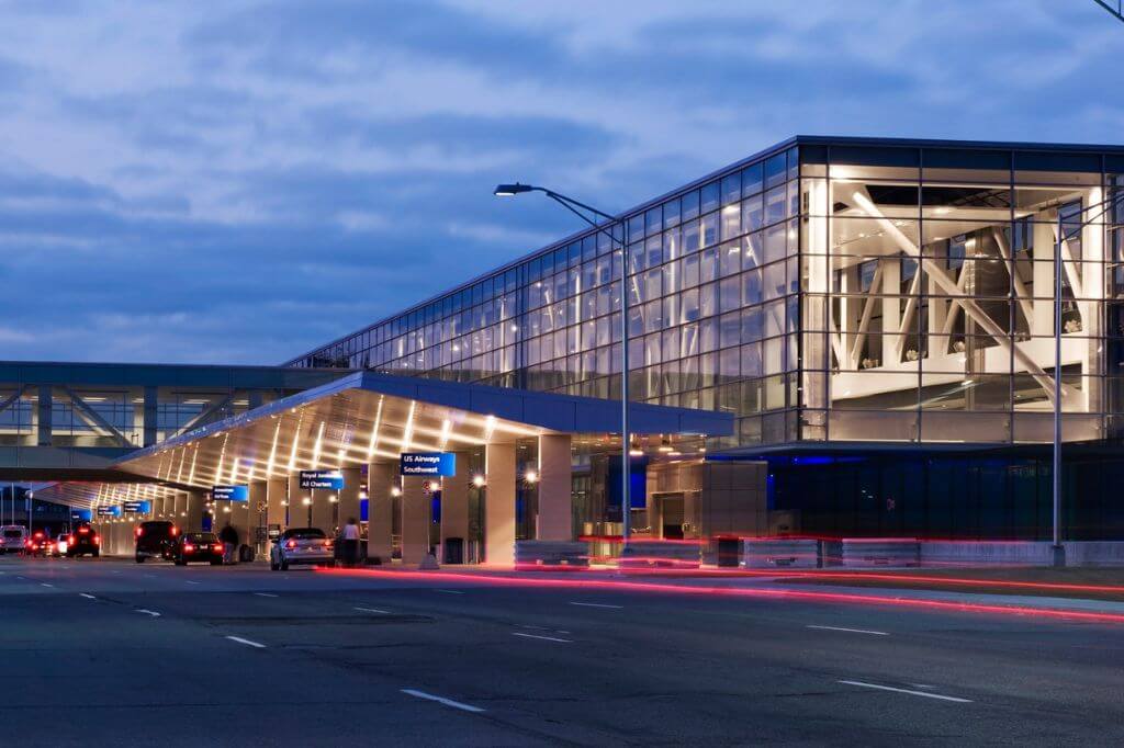 Detroit Metropolitan Wayne County Airport - DTW