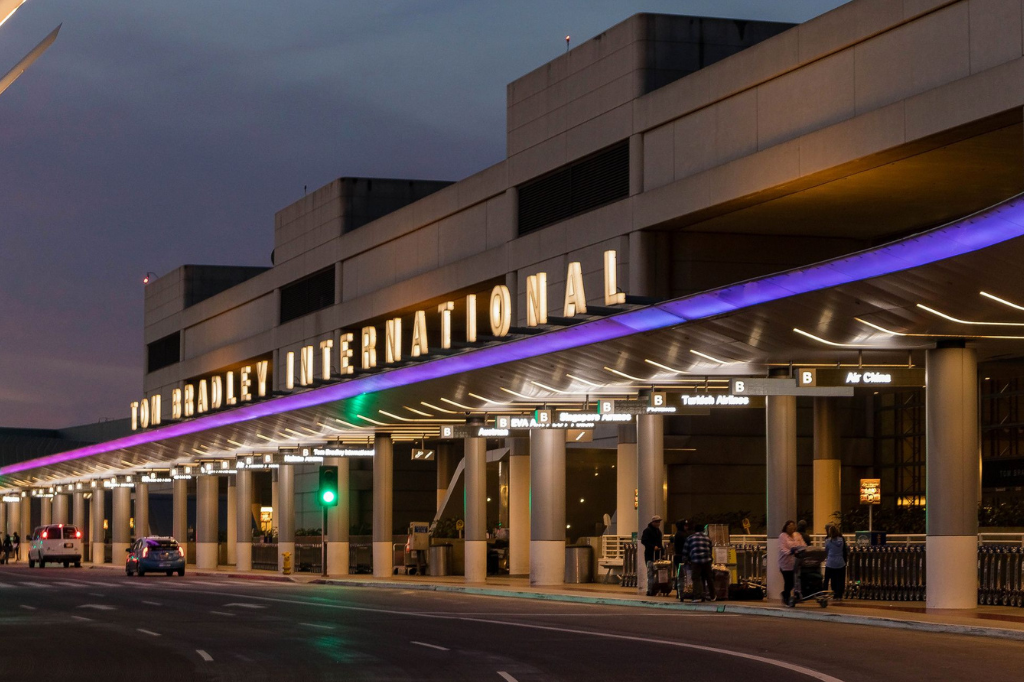 Bradley International Airport - BDL