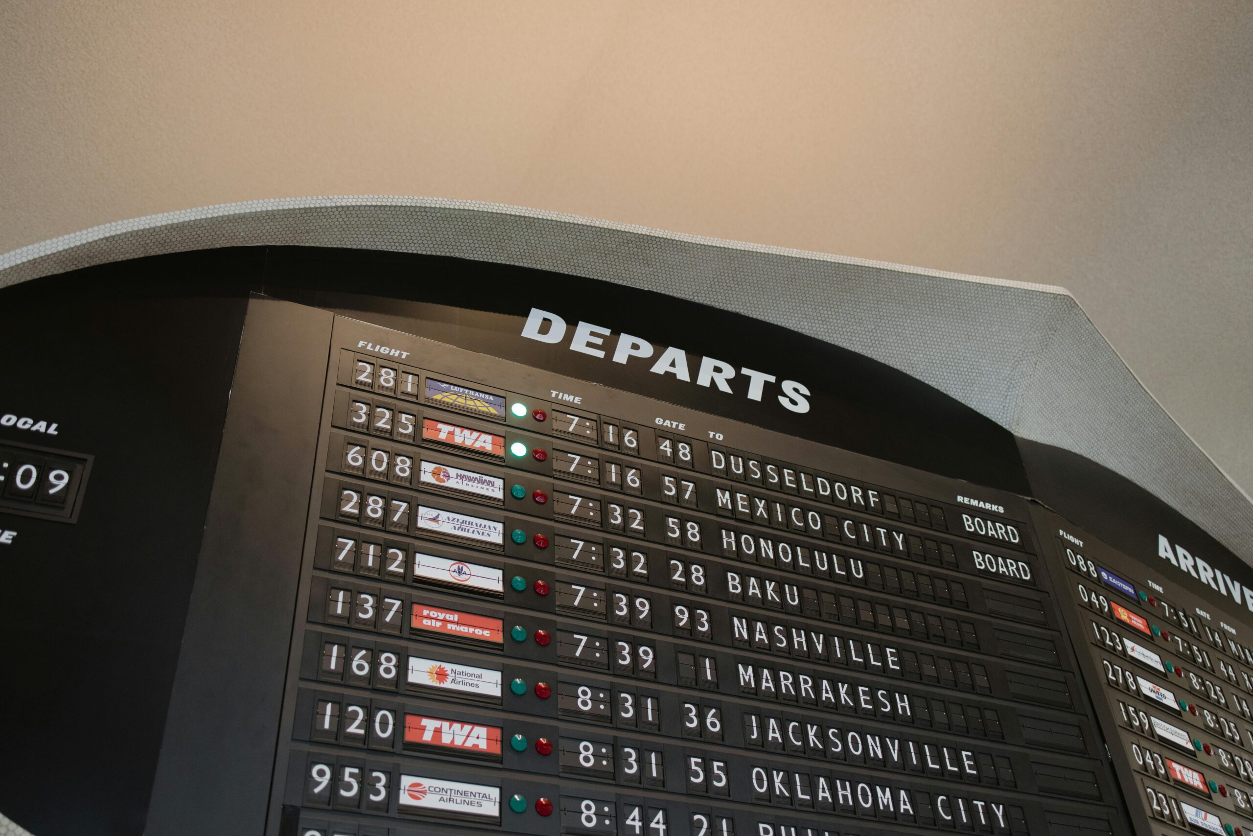 how-to-book-business-class-for-cheap