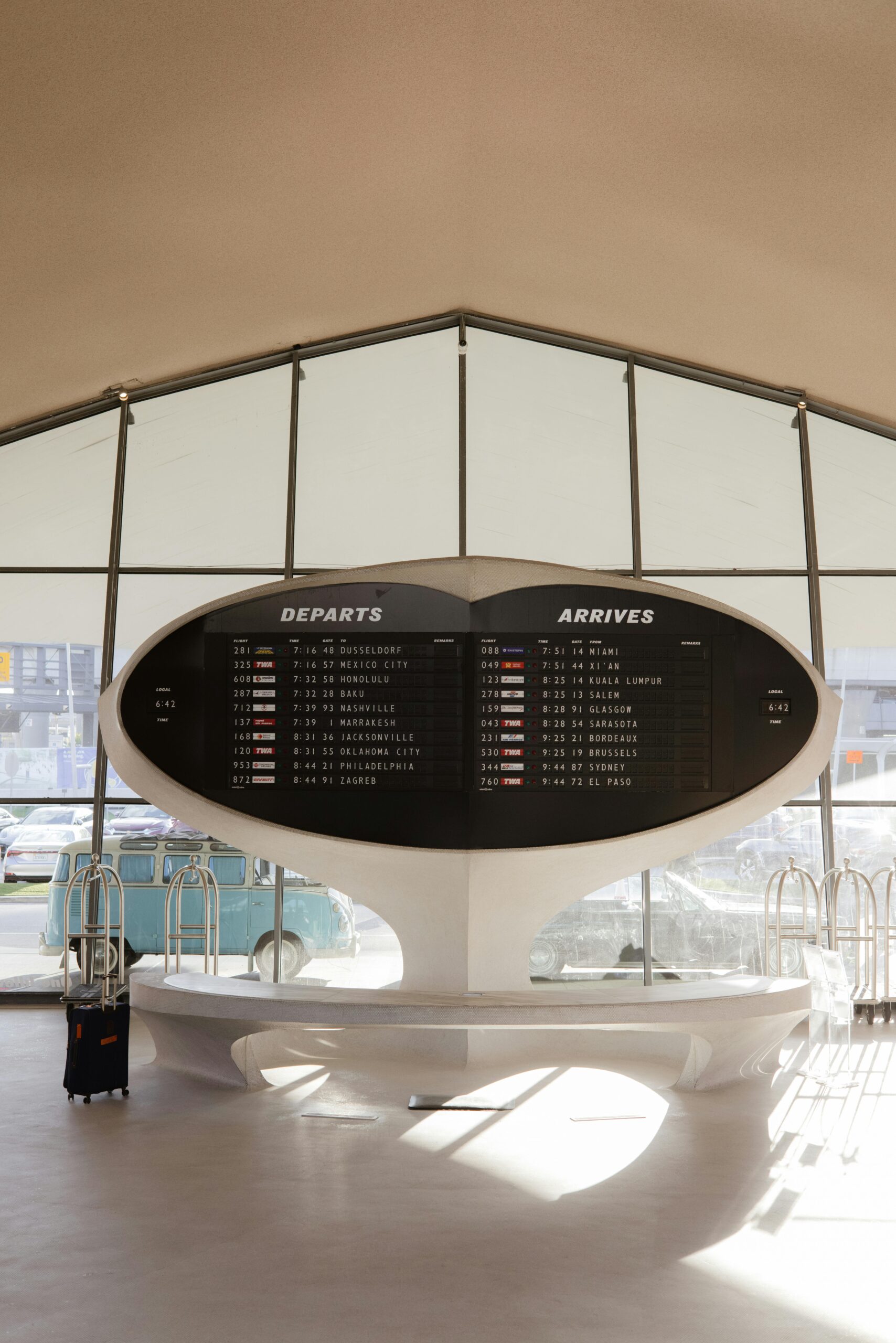 how-to-book-affordable-business-class-flights